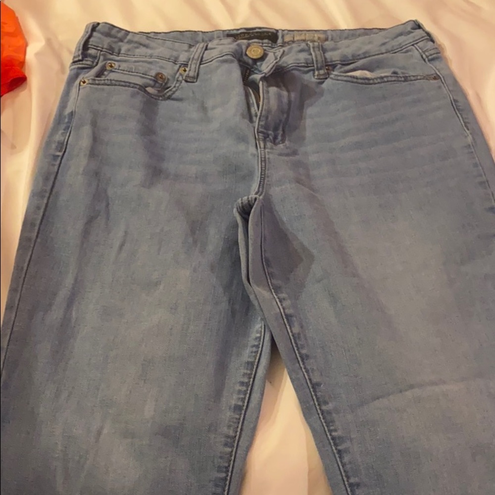 Aeropastle high waisted jegging.